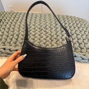 Urban Outfitters Elegant Black Crocodile-Embossed Shoulder Bag
